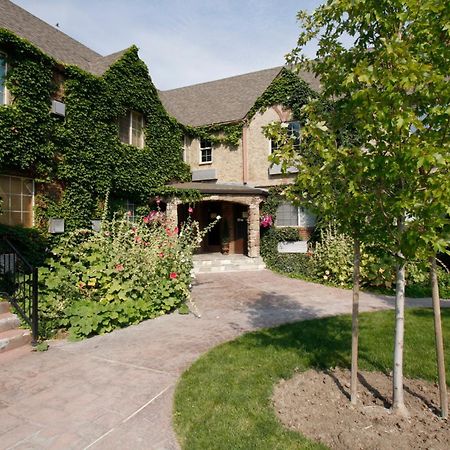 Black Swan Inn Luxurious Theme Rooms Покателло Екстер'єр фото