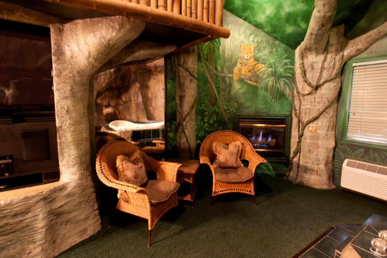 Black Swan Inn Luxurious Theme Rooms Покателло Екстер'єр фото